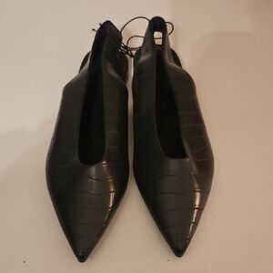 H&M Black Croc-Patterned Flats